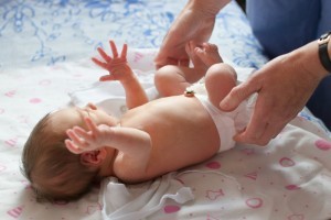 Cara Merawat Kulit Bayi yang Baru Lahir